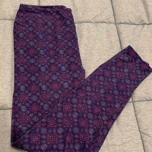 Lularoe Blue/Purple Pattern Leggings